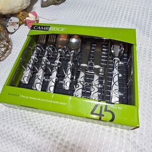 CAMBRIDGE CONQUEST SAND 45 PC STAINLESS FLATWARE SET WITH TRAY